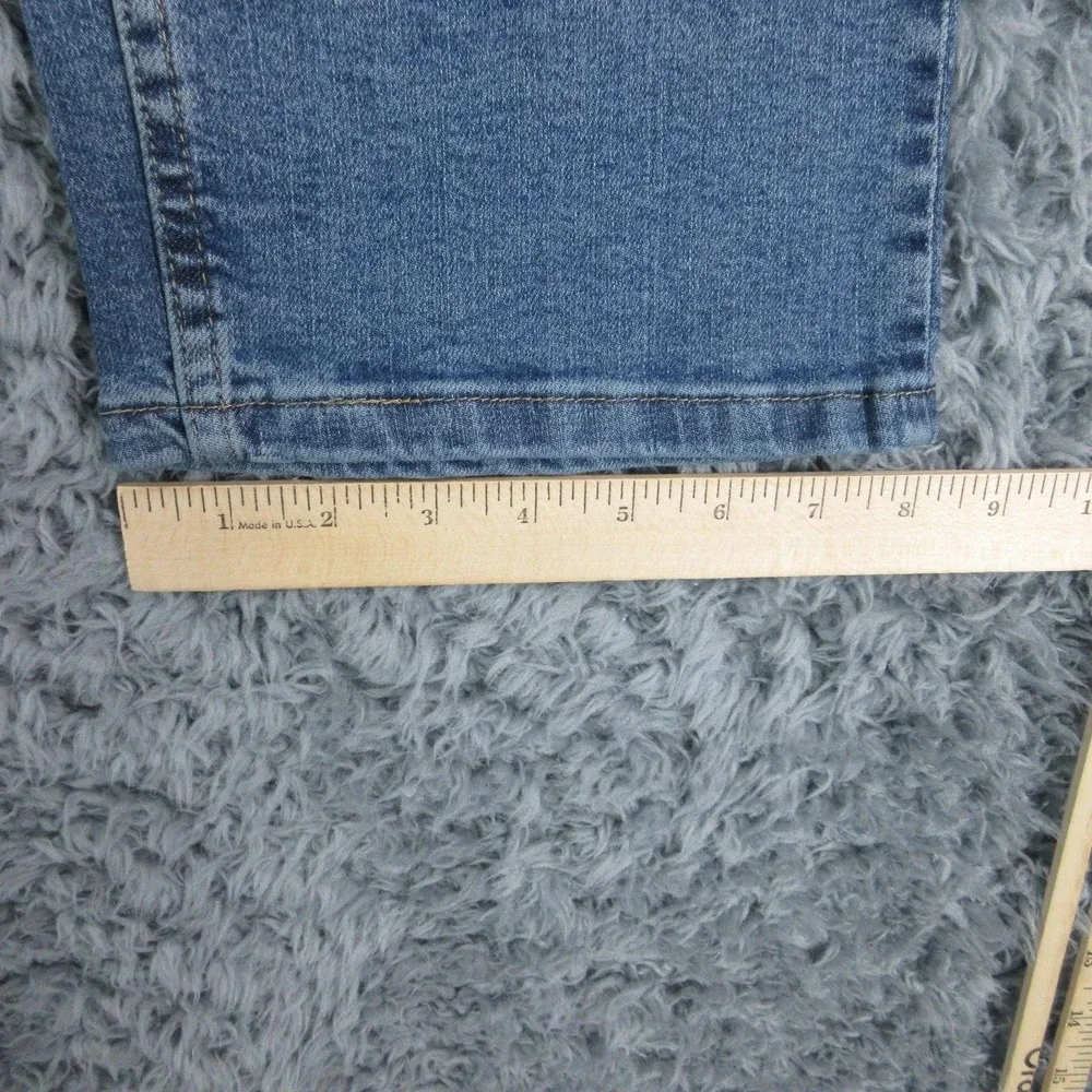Wrangler Authentics Jeans Mens 34x30 Blue Denim Straight Leg Stretch 34x30* NWT